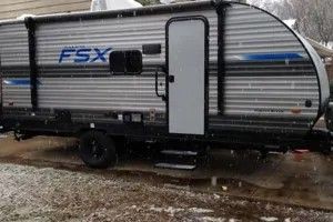 FSX 1700ss couple travel trailer in Arlington TX