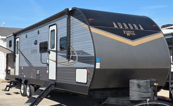 Aurora  Sleep 6 with bunks